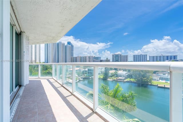 16500 Collins Ave # 554, Sunny Isles Beach FL 33160 - Sunny Isles Beach, FL - Photo 2