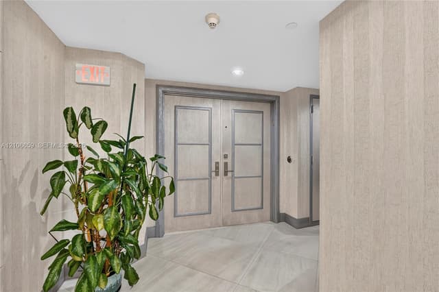 17555 Collins Ave # 3402, Sunny Isles Beach FL 33160 - Sunny Isles Beach, FL - Photo 2