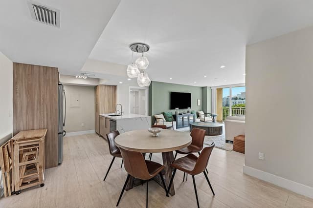 99 SE Mizner Boulevard # 627, Boca Raton FL 33432 - Boca Raton, FL - Photo 5