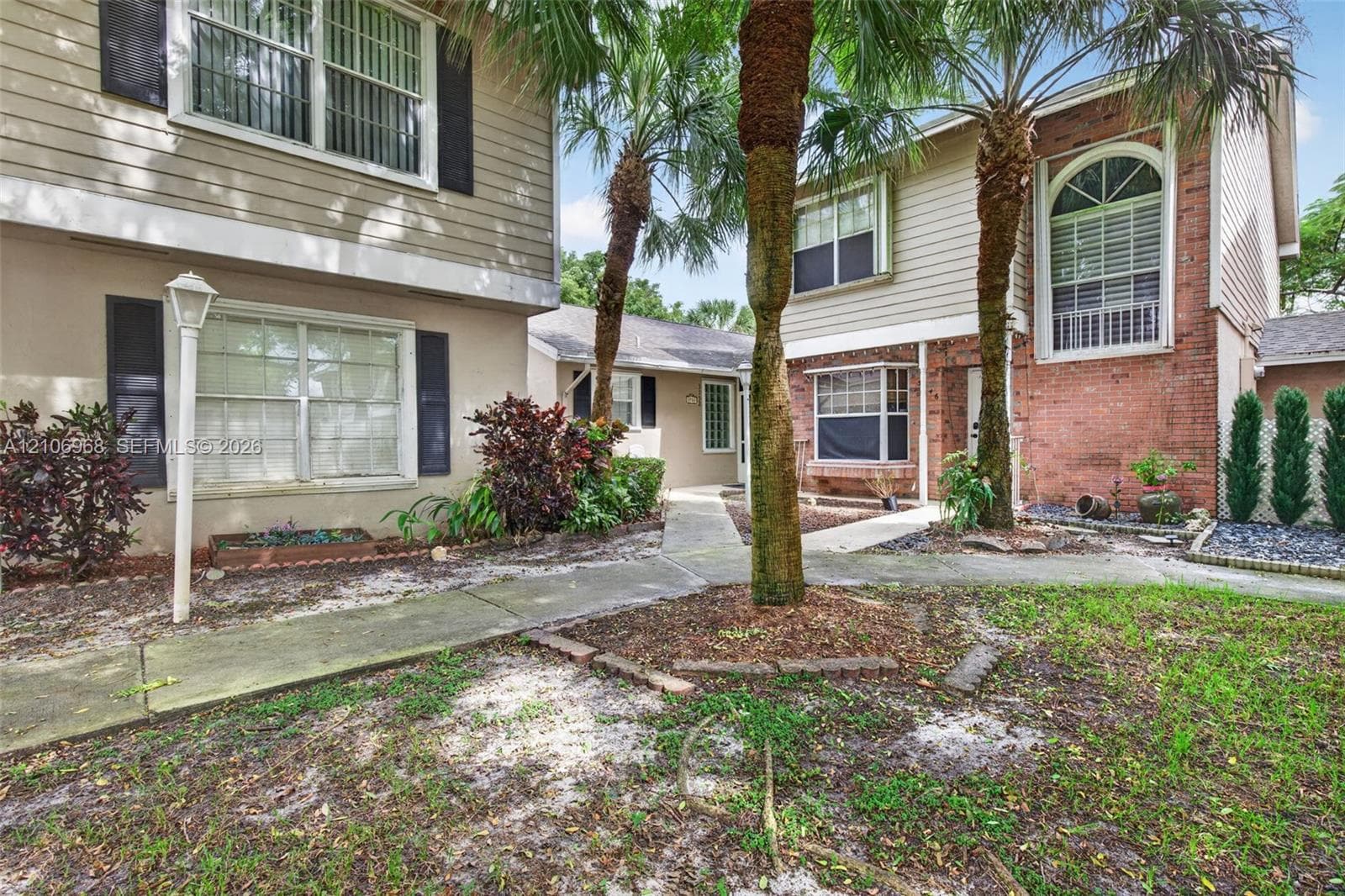 3752 NW 122nd Ter, Sunrise FL 33323 - Sunrise, FL - Photo 1