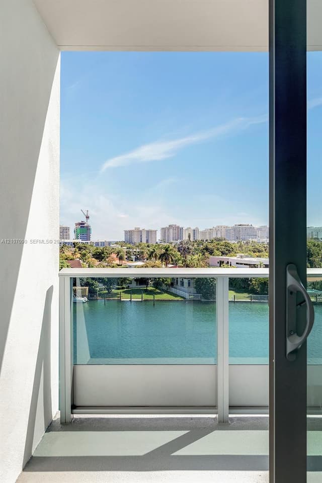 9221 E Bay Harbor Drive # 609, Bay Harbor Islands FL 33154 - Bay Harbor Islands, FL - Photo 5