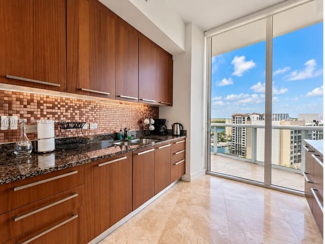 16001 Collins Ave # 1605, Sunny Isles Beach FL 33160 - Sunny Isles Beach, FL - Photo 3