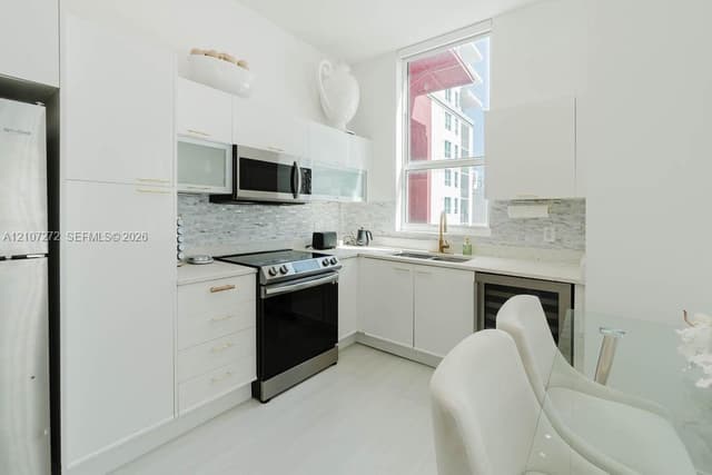 133 NE 2nd Ave # 512, Miami FL 33132 - Miami, FL - Photo 5
