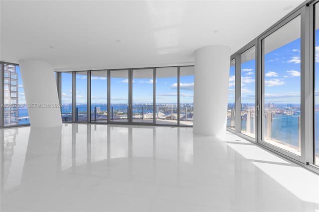300 Biscayne Boulevard Way # 4901E, Miami FL 33131 - Miami, FL - Photo 7