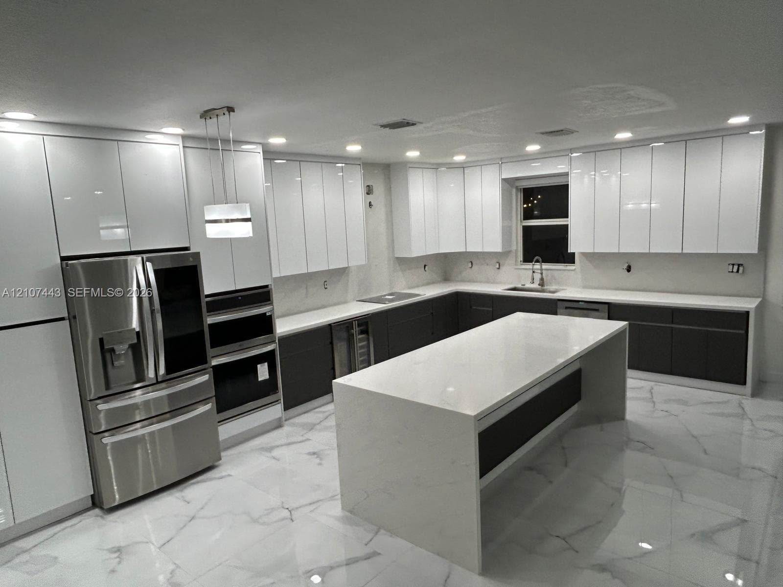 5193 NW 108th Path, Doral FL 33178 - Doral, FL - Photo 1