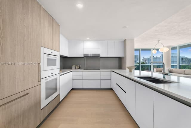9201 E Bay Harbor Dr # 602, Bal Harbour FL 33141 - Bal Harbour, FL - Photo 4