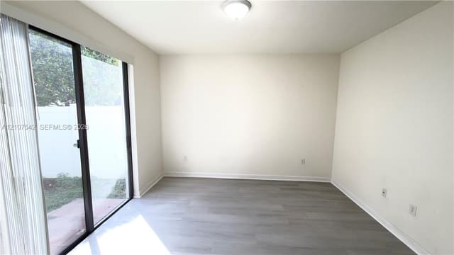 10819 W 33rd Ln, Hialeah FL 33018 - Hialeah, FL - Photo 4