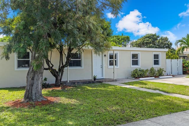 1388 NE 54TH Street, Pompano Beach FL 33064 - Pompano Beach, FL - Photo 3