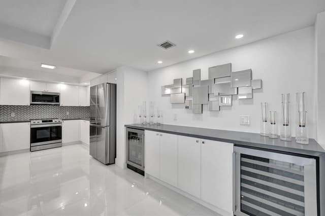 2100 S OCEAN Lane # 2409, Fort Lauderdale FL 33316 - Fort Lauderdale, FL - Photo 4