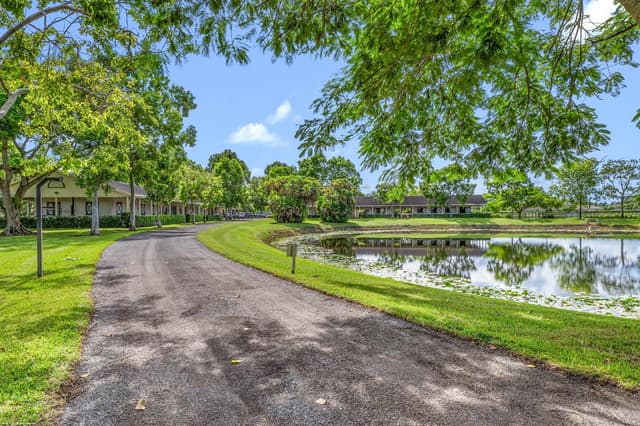 5110 S Shore Boulevard, Wellington FL 33449 - Wellington, FL - Photo 3