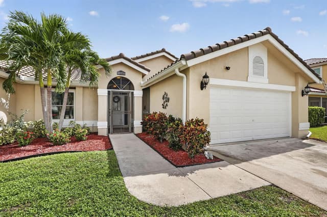12682 WHITE CORAL Drive, Wellington FL 33414 - Wellington, FL - Photo 4