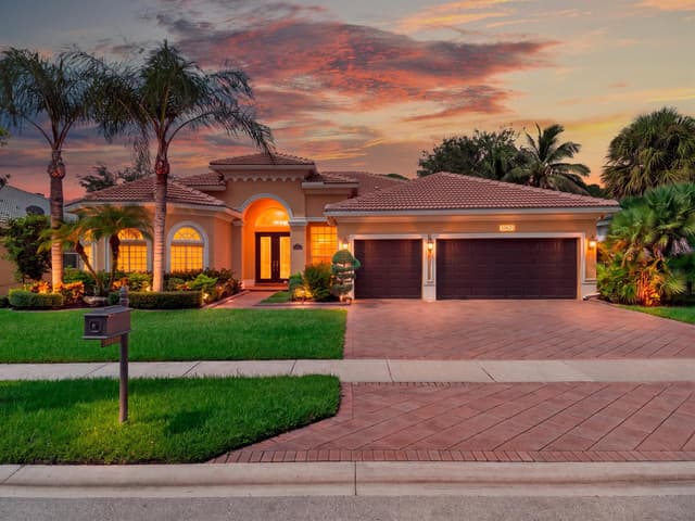 10625 Oak Meadow Lane, Lake Worth FL 33449 - Lake Worth, FL - Photo 2