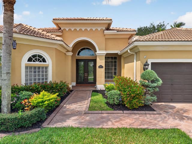 10625 Oak Meadow Lane, Lake Worth FL 33449 - Lake Worth, FL - Photo 6