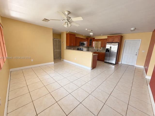 2755 NW 164th Ter, Miami Gardens FL 33054 - Miami Gardens, FL - Photo 5