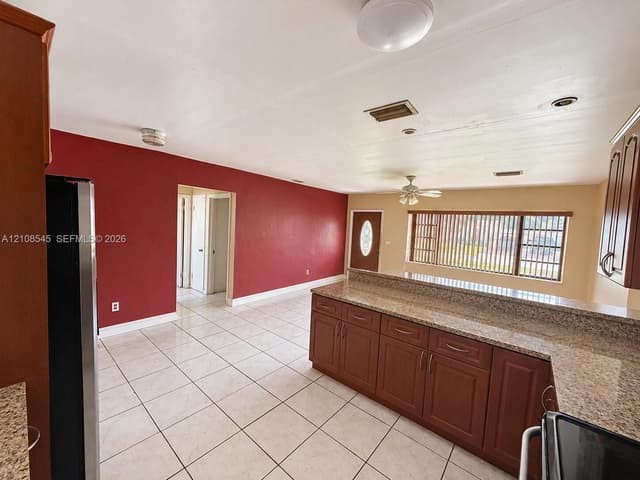 2755 NW 164th Ter, Miami Gardens FL 33054 - Miami Gardens, FL - Photo 4