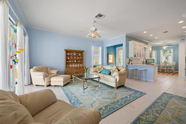 244 HONEYSUCKLE Drive, Jupiter FL 33458 - Jupiter, FL - Photo 4