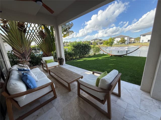 17507 SW 43rd St, Miramar FL 33029 - Miramar, FL - Photo 2