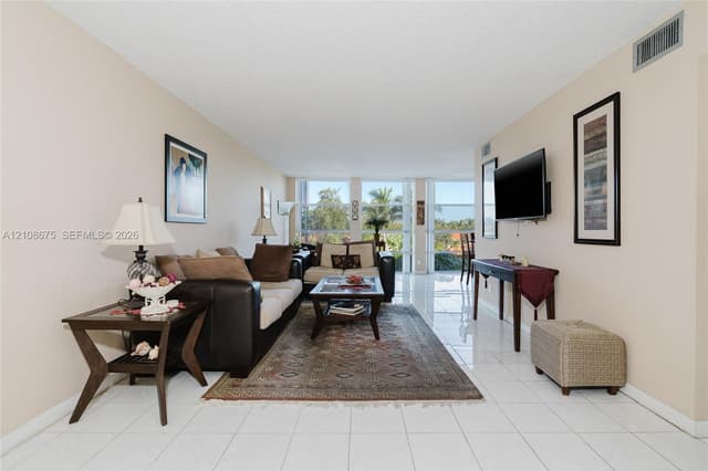 2001 Atlantic Shores Blvd # 407, Hallandale Beach FL 33009 - Hallandale Beach, FL - Photo 5
