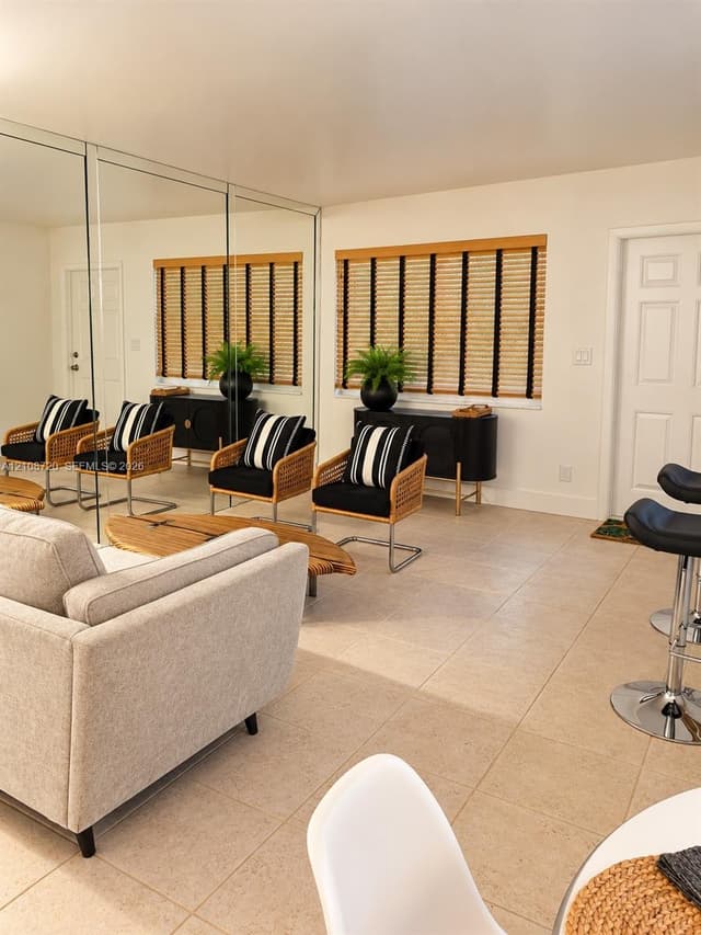 2404 NE 33rd Ave # 3, Fort Lauderdale FL 33305 - Fort Lauderdale, FL - Photo 5