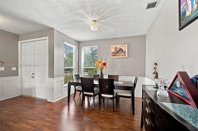 18041 SW 33rd St, Miramar FL 33029 - Miramar, FL - Photo 7