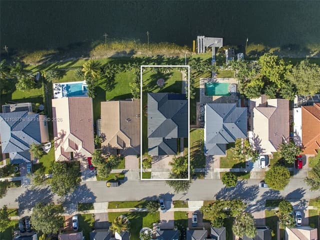 18041 SW 33rd St, Miramar FL 33029 - Miramar, FL - Photo 5