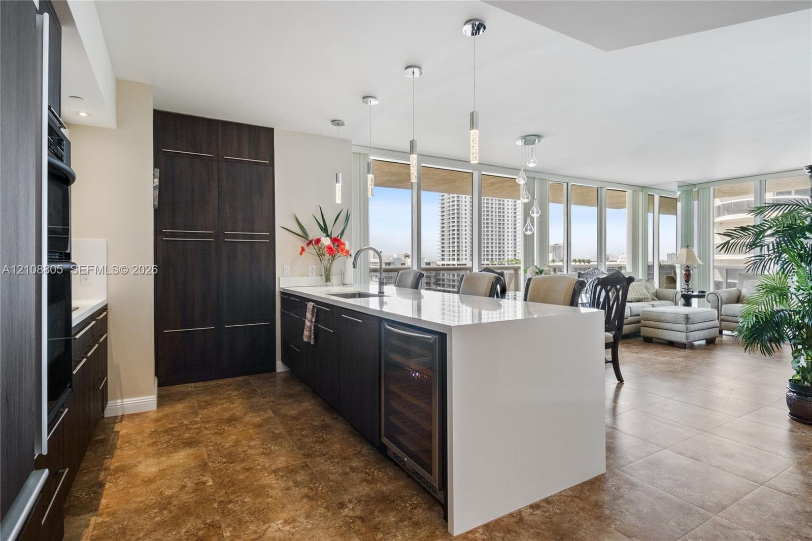 1830 S Ocean Dr # 1108, Hallandale Beach FL 33009 - Hallandale Beach, FL - Photo 1