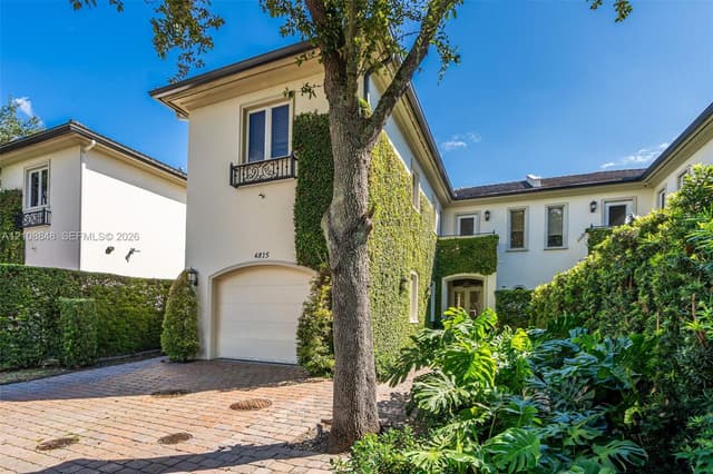 4815 University Dr, Coral Gables FL 33146 - Coral Gables, FL - Photo 2