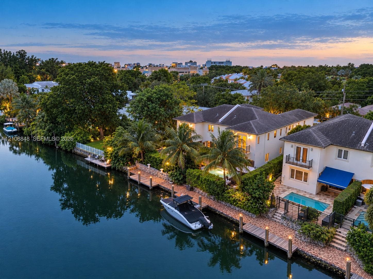 4815 University Dr, Coral Gables FL 33146 - Coral Gables, FL - Photo 1