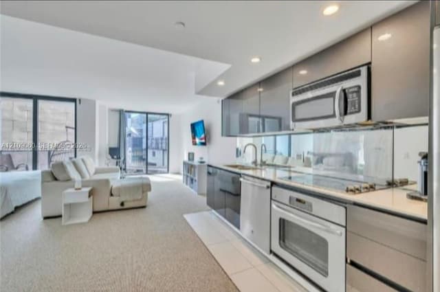 31 SE 6th St # 805, Miami FL 33131 - Miami, FL - Photo 4