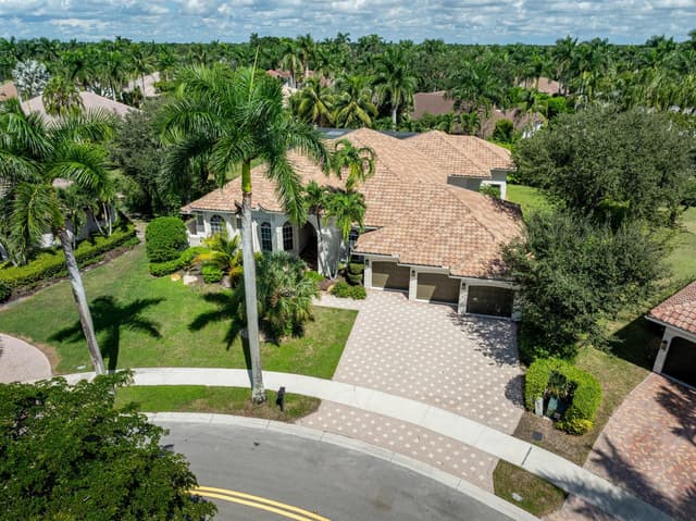 2476 Poinciana Lane, Weston FL 33327 - Weston, FL - Photo 4