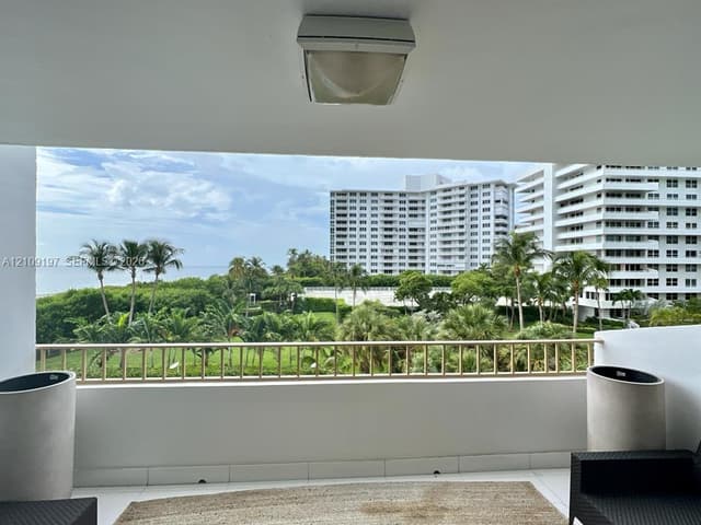 177 Ocean Lane Dr # 405, Key Biscayne FL 33149 - Key Biscayne, FL - Photo 2