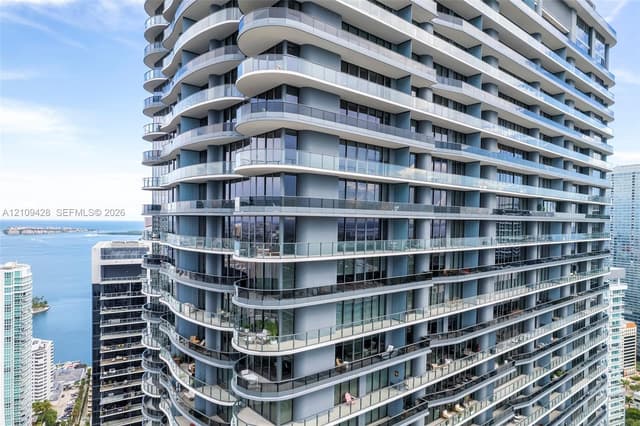 1000 Brickell Plz, Miami FL 33131 - Miami, FL - Photo 6