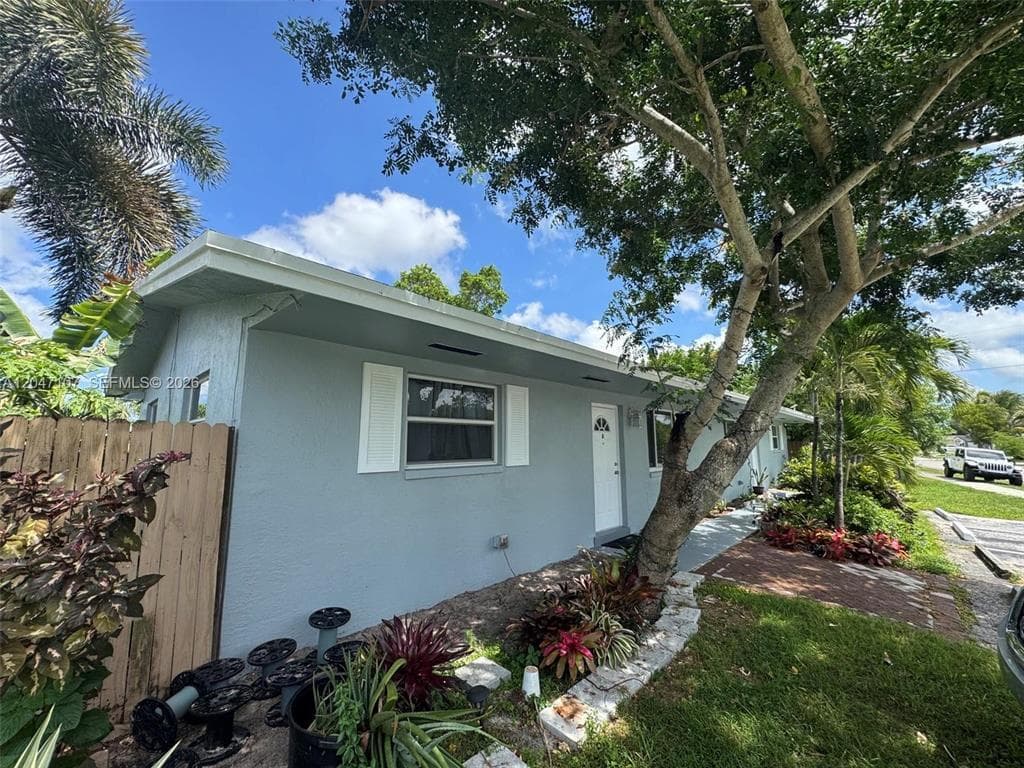 2200 SW 42ND Avenue, Fort Lauderdale FL 33317 - Fort Lauderdale, FL - Photo 1