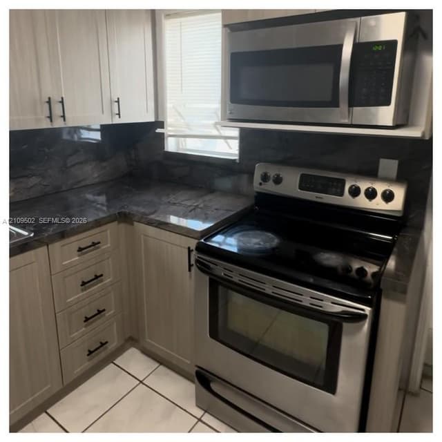 1051 SW 11th Ave, Miami FL 33130 - Miami, FL - Photo 5