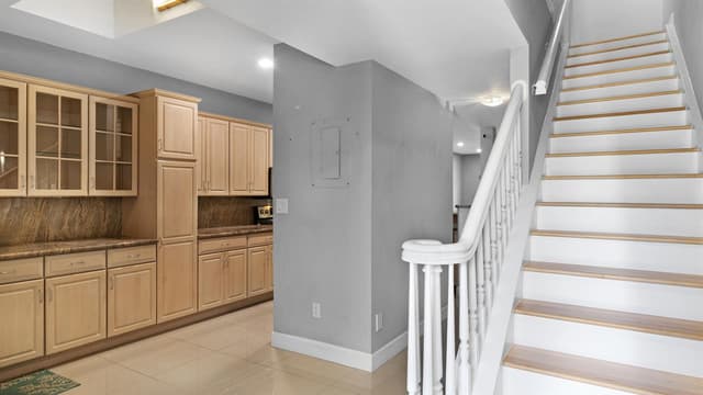1301 N RIVERSIDE Drive # 7, Pompano Beach FL 33062 - Pompano Beach, FL - Photo 4