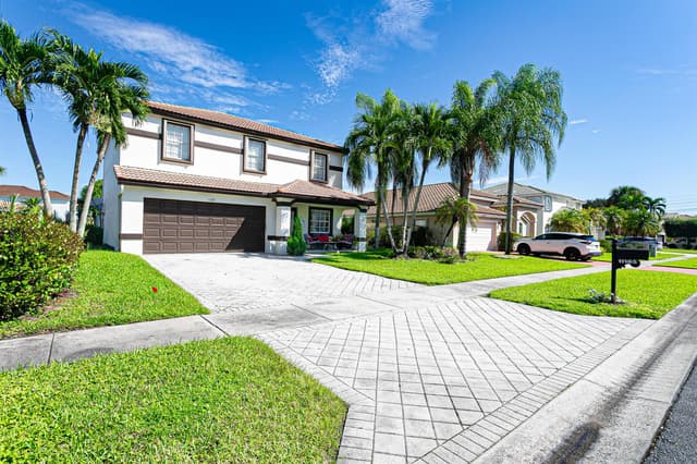 11185 Grandview Manor, Wellington FL 33414 - Wellington, FL - Photo 3