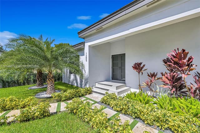 1205 Wallace St, Coral Gables FL 33134 - Coral Gables, FL - Photo 5