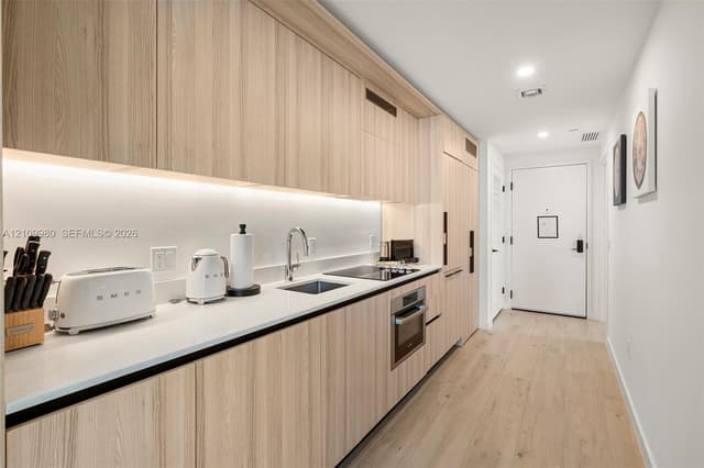 225 N Miami Ave # 3001, Miami FL 33128 - Miami, FL - Photo 6