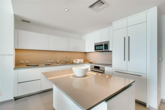 88 SW 7th St # 2505, Miami FL 33130 - Miami, FL - Photo 3