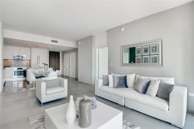 88 SW 7th St # 2505, Miami FL 33130 - Miami, FL - Photo 5