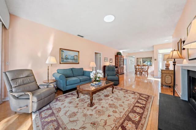 275 OLD MEADOW Way, Palm Beach Gardens FL 33418 - Palm Beach Gardens, FL - Photo 6