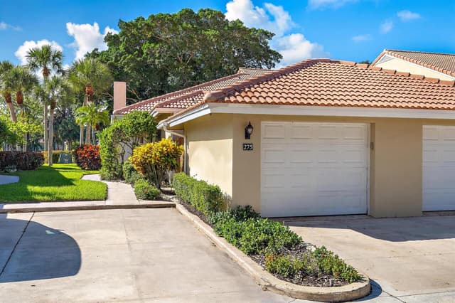 275 OLD MEADOW Way, Palm Beach Gardens FL 33418 - Palm Beach Gardens, FL - Photo 3