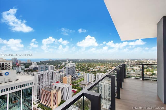 88 SW 7th St # 3202, Miami FL 33130 - Miami, FL - Photo 4
