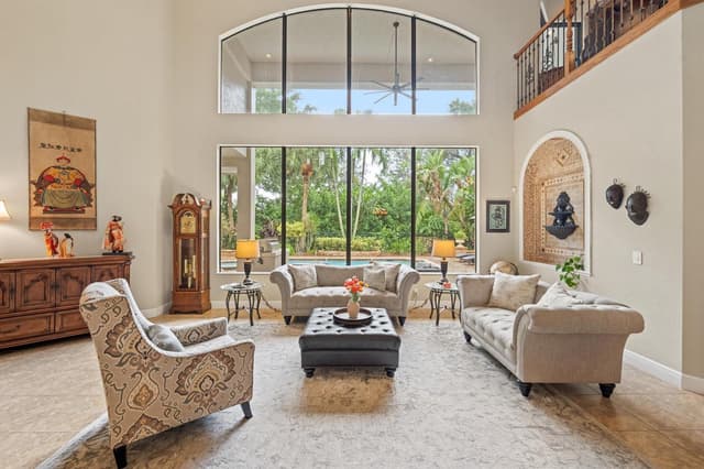 10586 Versailles Boulevard, Wellington FL 33449 - Wellington, FL - Photo 6