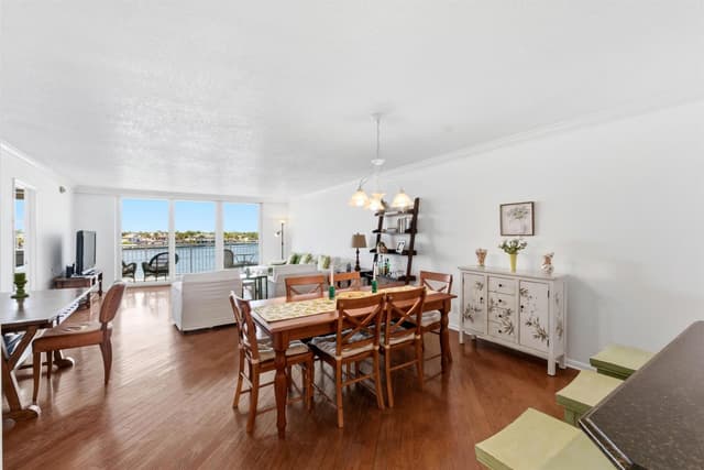 511 BAYSHORE Drive # 410, Fort Lauderdale FL 33304 - Fort Lauderdale, FL - Photo 7