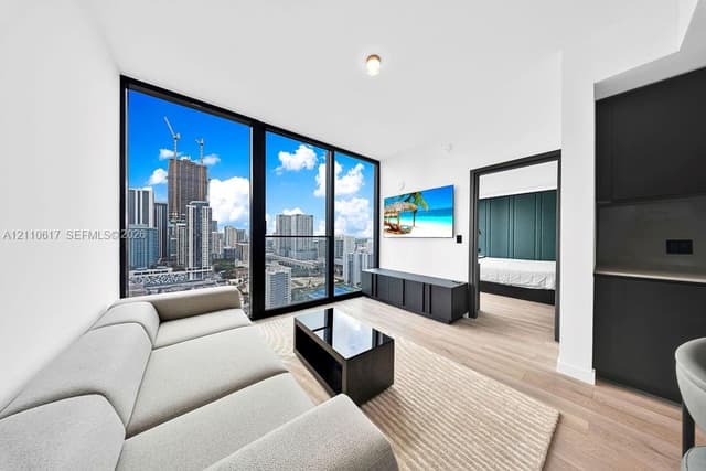 20 NE 11th ST # 2809, Miami FL 33132 - Miami, FL - Photo 2