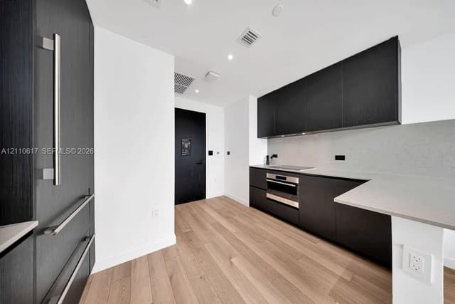20 NE 11th ST # 2809, Miami FL 33132 - Miami, FL - Photo 5