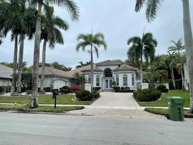 2503 Provence Circle, Weston FL 33327 - Weston, FL - Photo 2