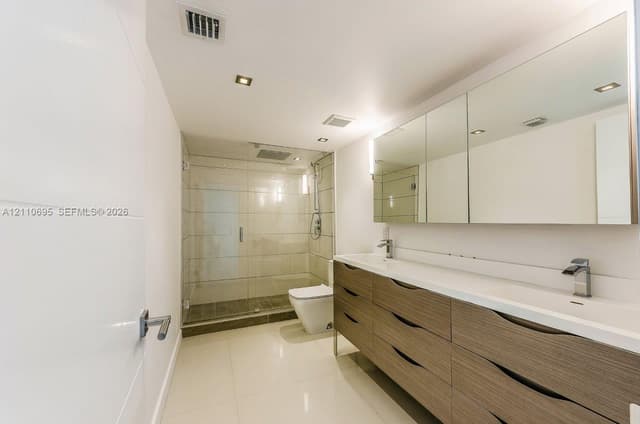 177 Ocean Lane Dr # 501, Key Biscayne FL 33149 - Key Biscayne, FL - Photo 6