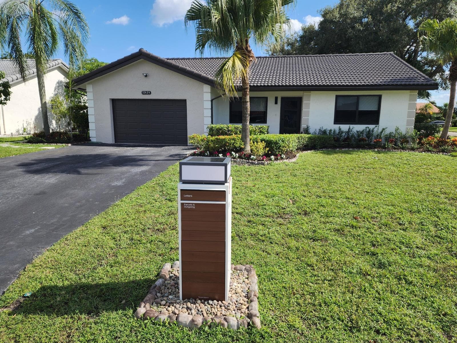 10424 NW 70th Court, Tamarac FL 33321